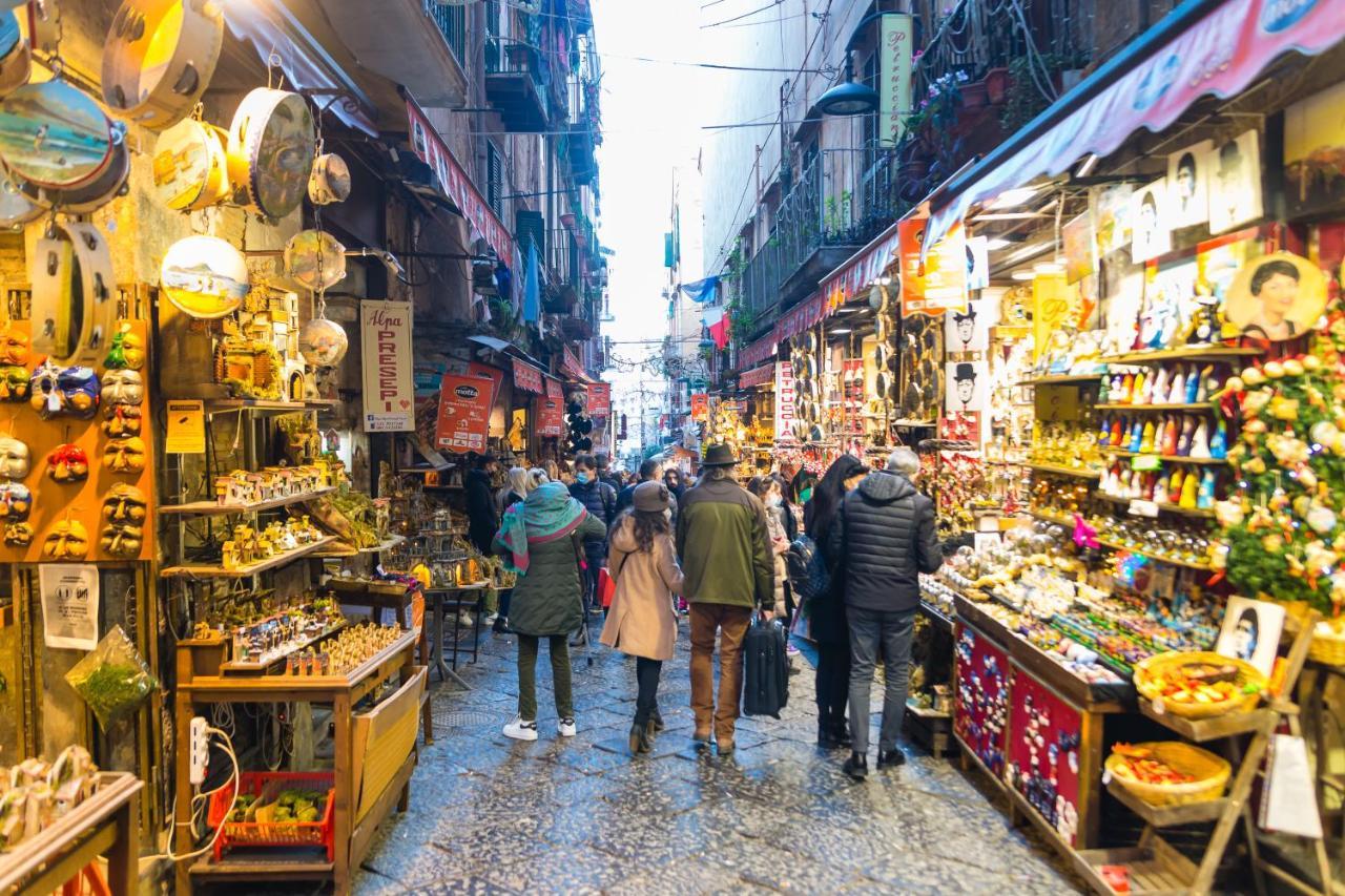 Baubo Sulla Via Dei Presepi By Napoliapartments Extérieur photo